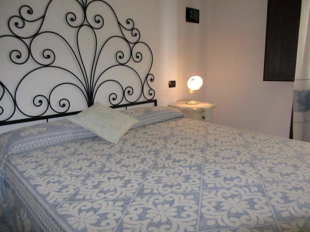Bed & Breakfast Mare Isole La Maddalena  Exterior photo